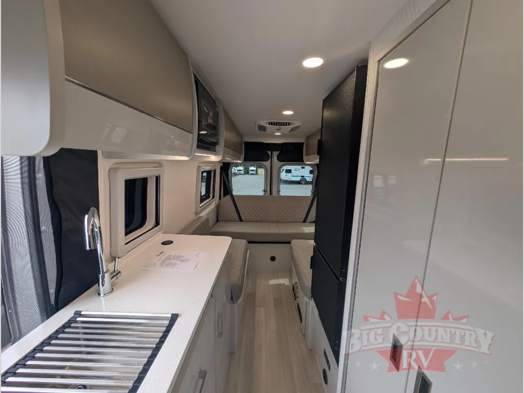 2027 Thor Motor Coach Tellaro 20Y, Photos photo 8