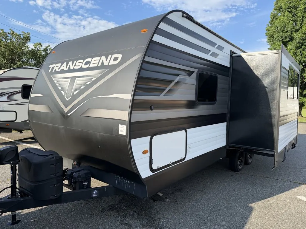 2022 Grand Design Transcend Xplor 221RB - Photo 4