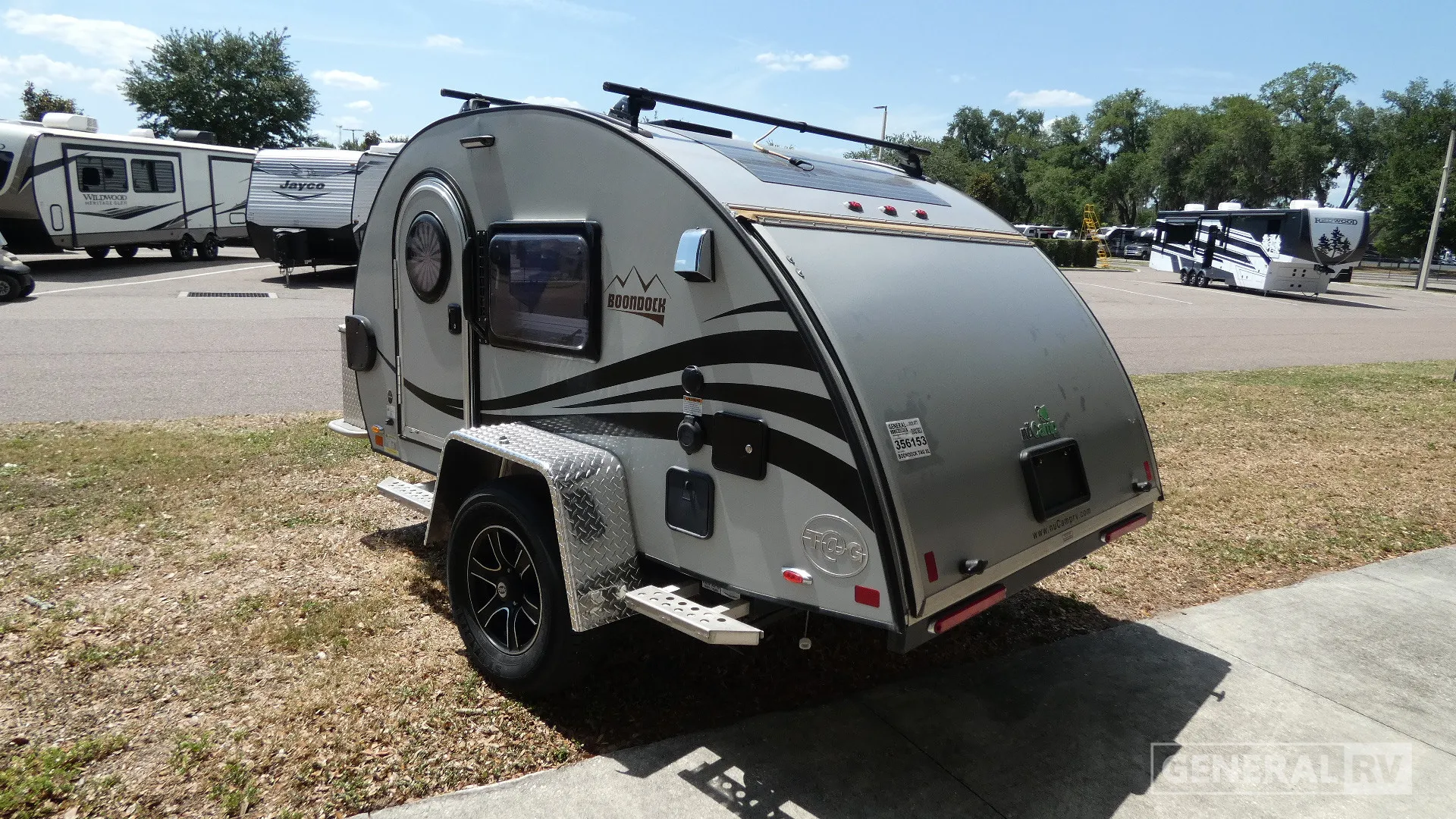 2022 Nucamp RV TAG XL 6-Wide - Photo 4