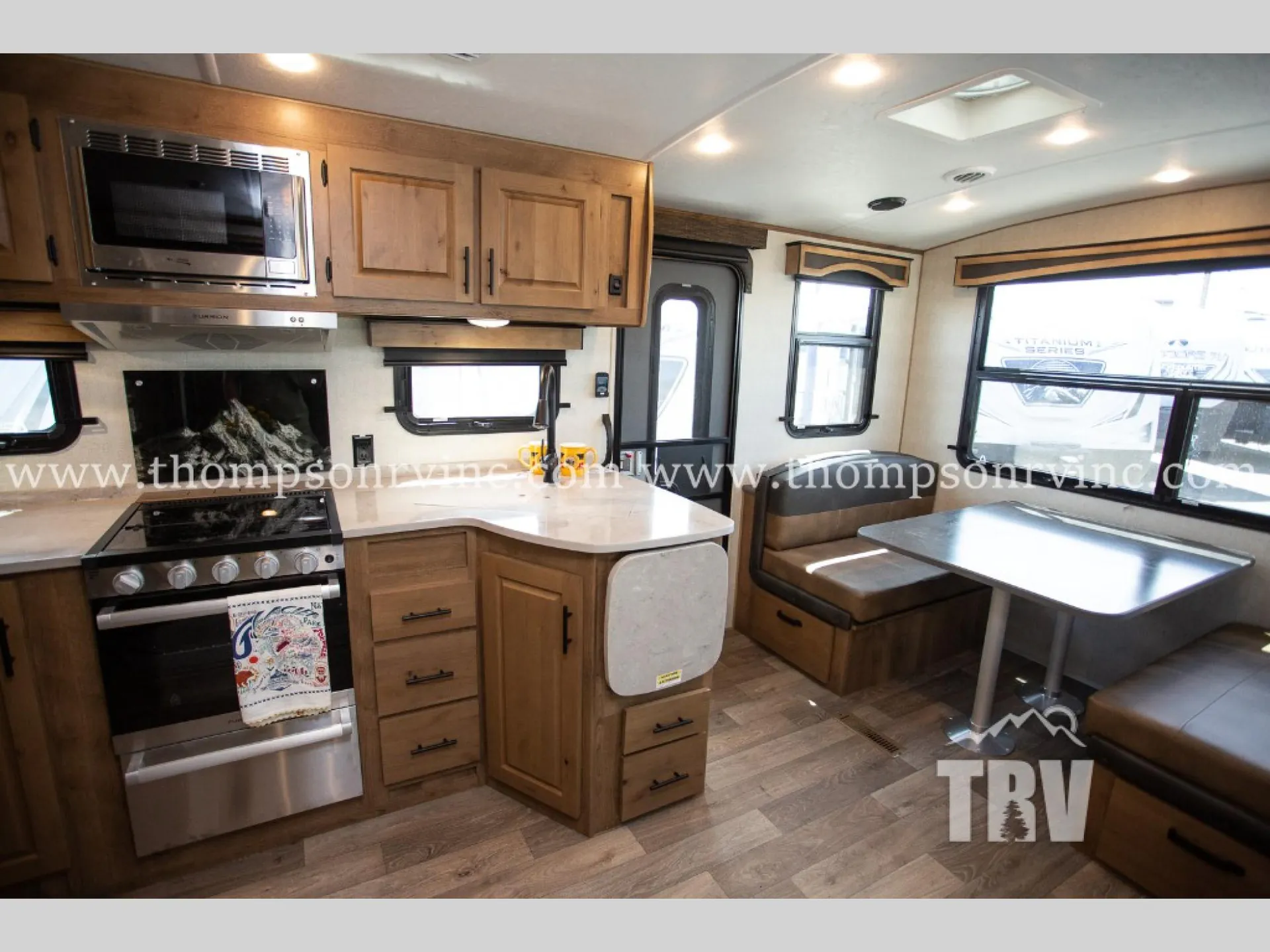 2027 Outdoors RV Black Stone Titanium Series 250RDS - Photo 4