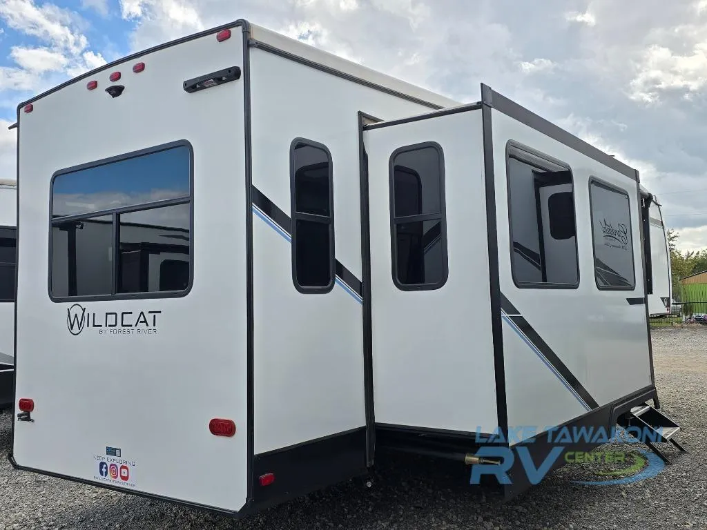 2023 Forest River RV Wildcat ONE 31RL - Photo 4