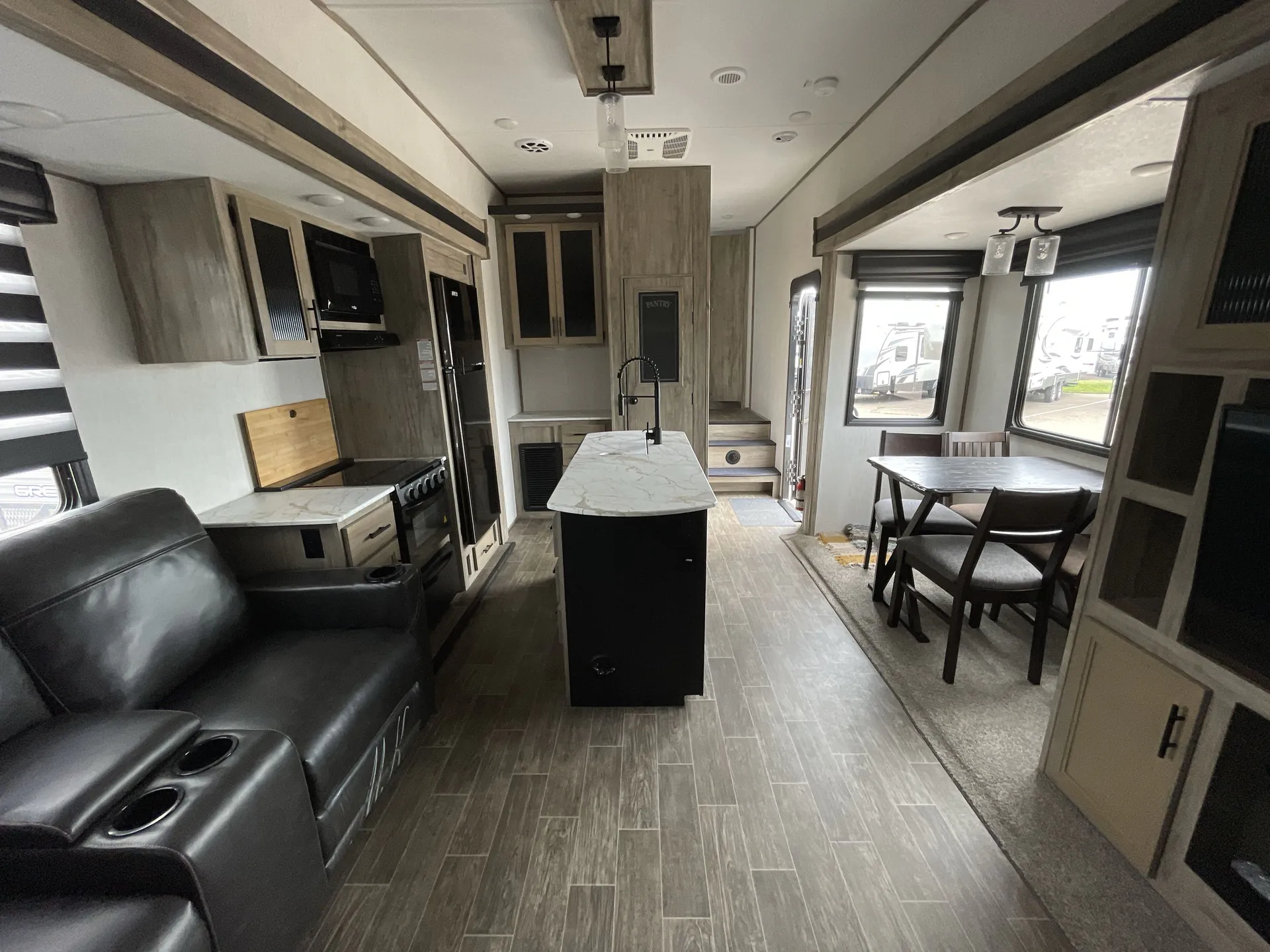 2021 Forest River Cherokee Arctic Wolf 3550 SUITE — living area main
