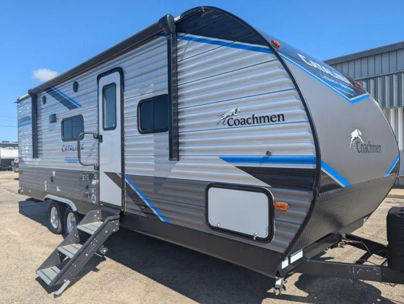 2022 Coachmen Catalina Legacy Edition 243RBS