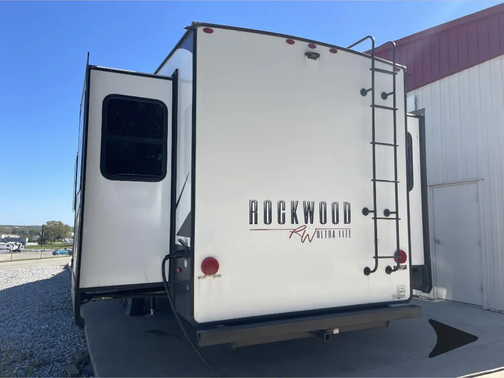 2022 Forest River Rockwood Ultra Lite 2898BS, Photos photo 9