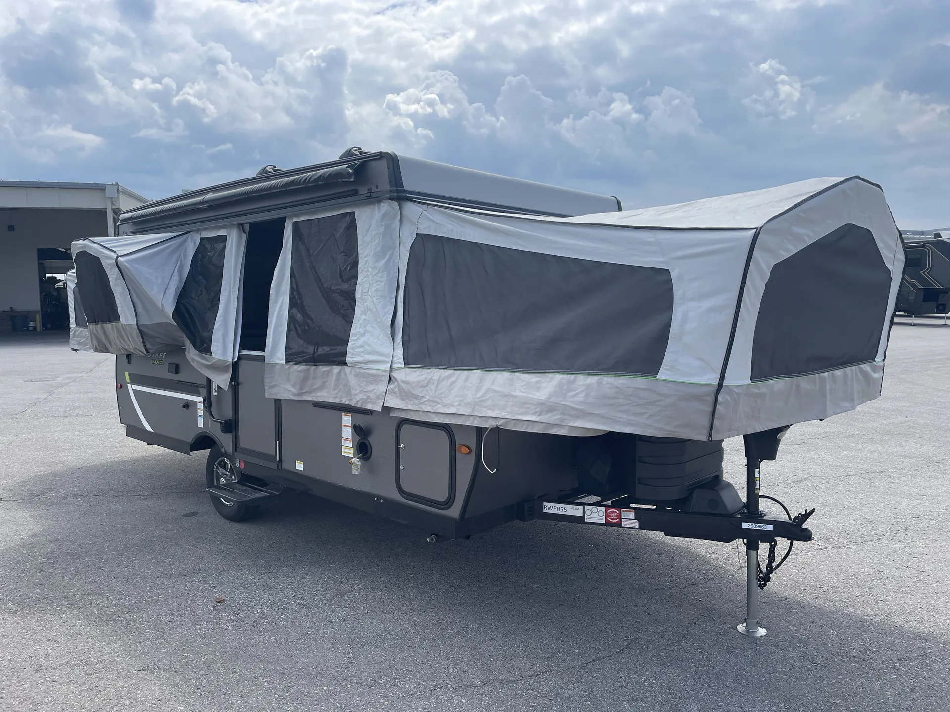 2023 Forest River Flagstaff Mac/Ltd 425M - Photo 2