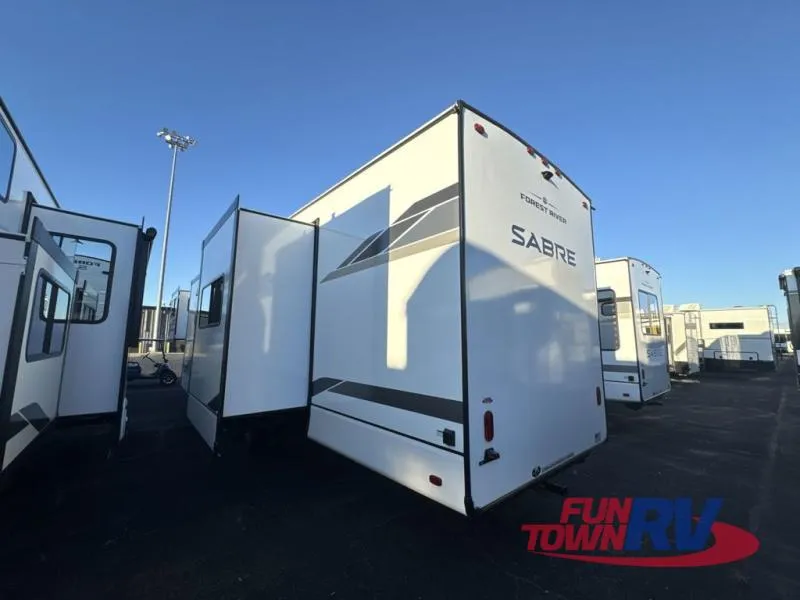 2026 Forest River Sabre 37FLH - Photo 4