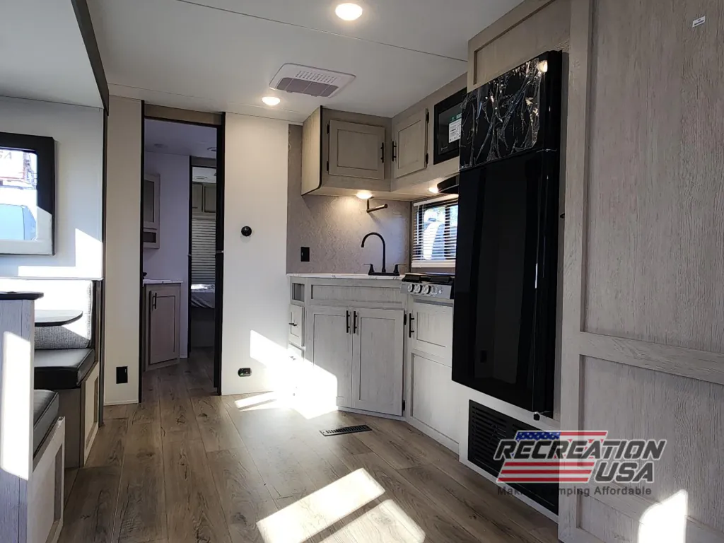 2026 Shasta RVs i-5 Edition 533BH, Photos photo 11