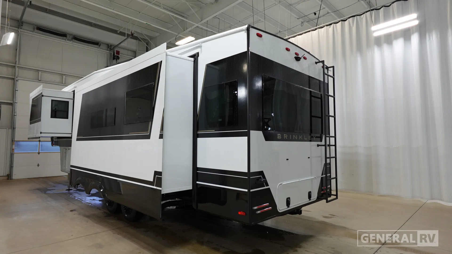 2026 Brinkley Model Z 3100 - Photo 4