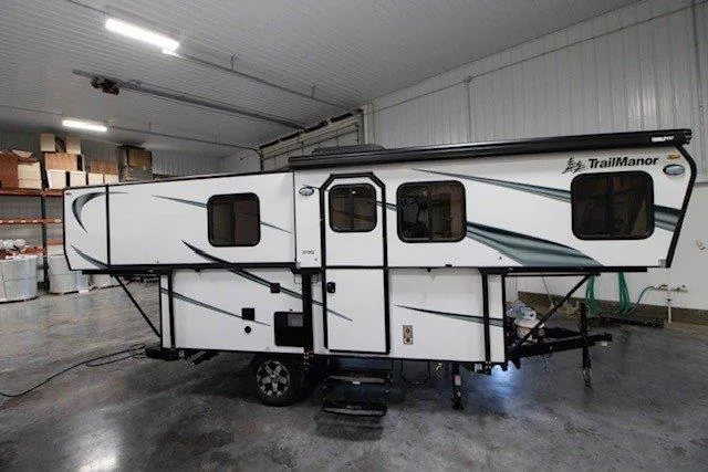 2024 TrailManor 2720 Series QB - Photo 3