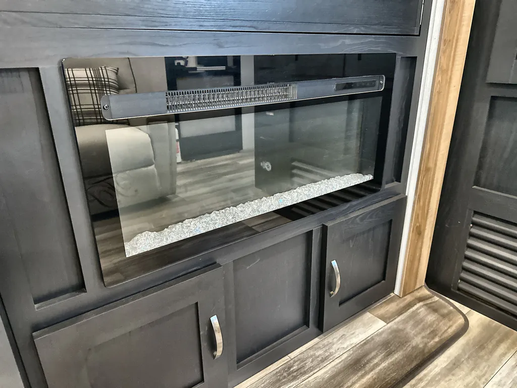 2023 Coachmen Freedom Express Ultra Lite 274RKS, Photos photo 19