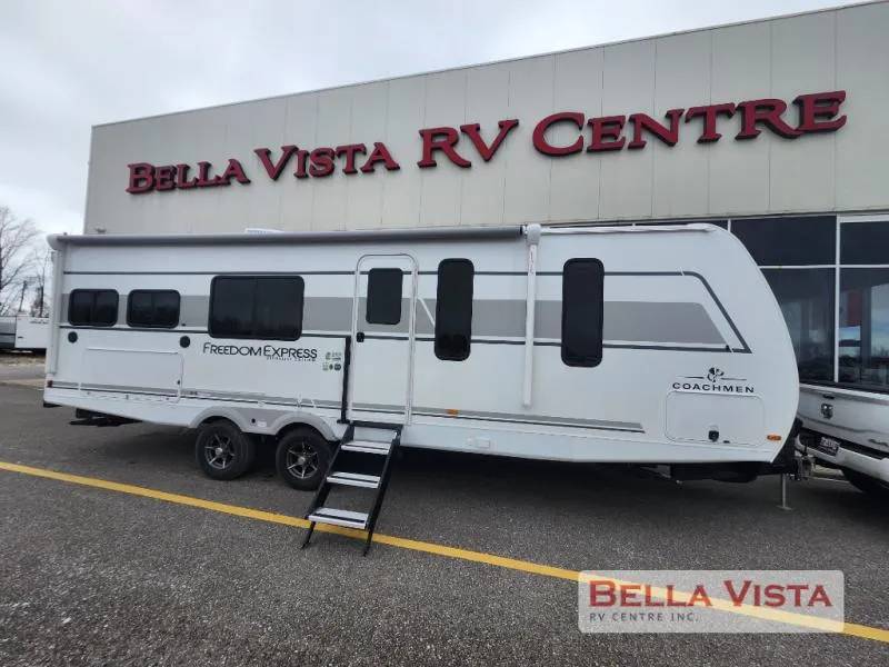 2026 Coachmen Freedom Express Ultra Lite 274RKS - Photo 2