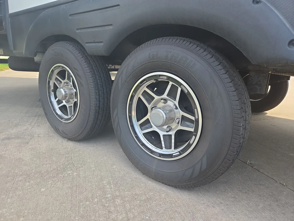 2018 Keystone Outback 298RE, Photos photo 3