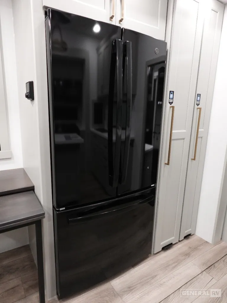 2025 Brinkley Model G 3250, Photos photo 29