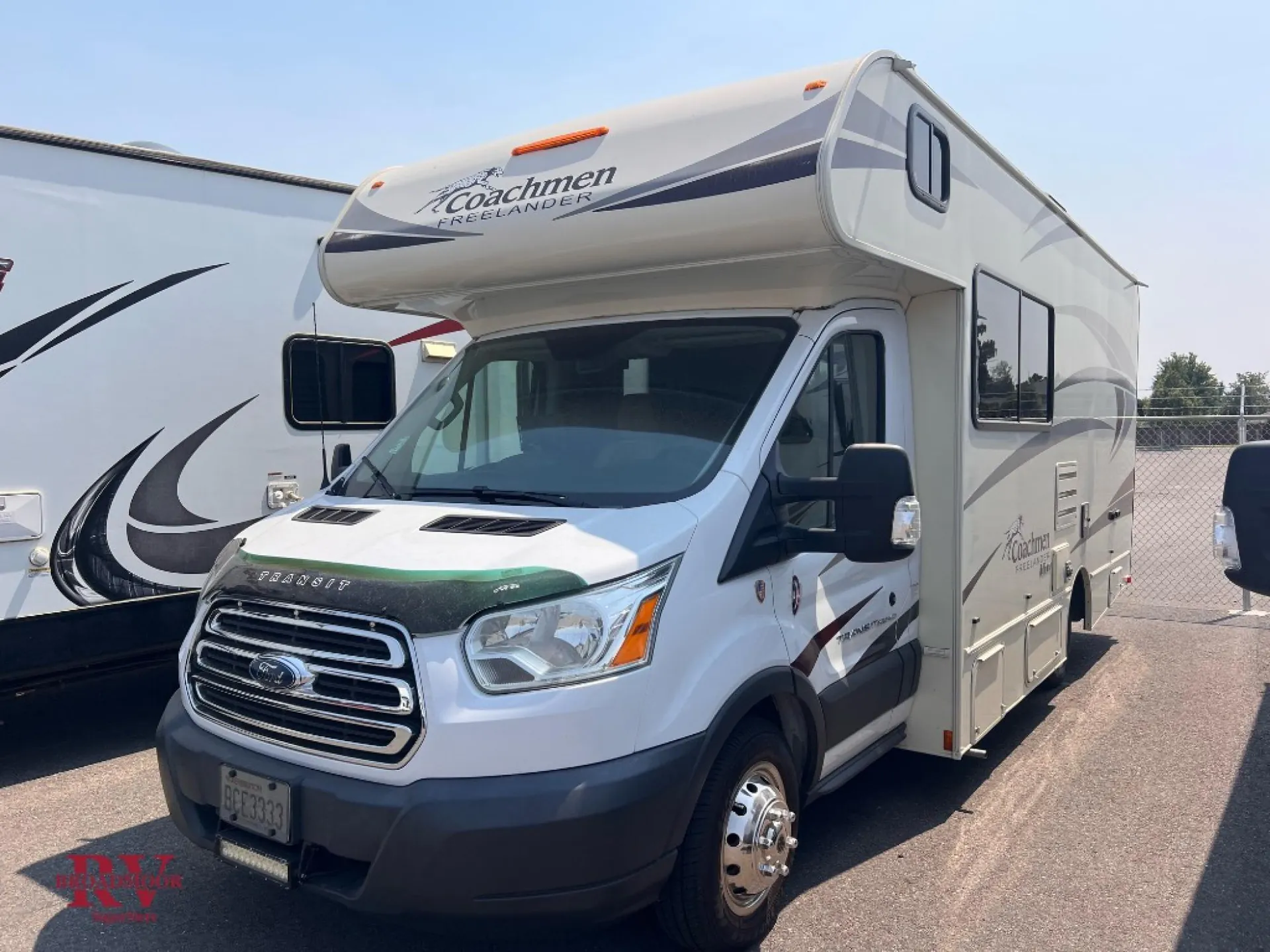2017 Coachmen Freelander 20CB - Photo 3