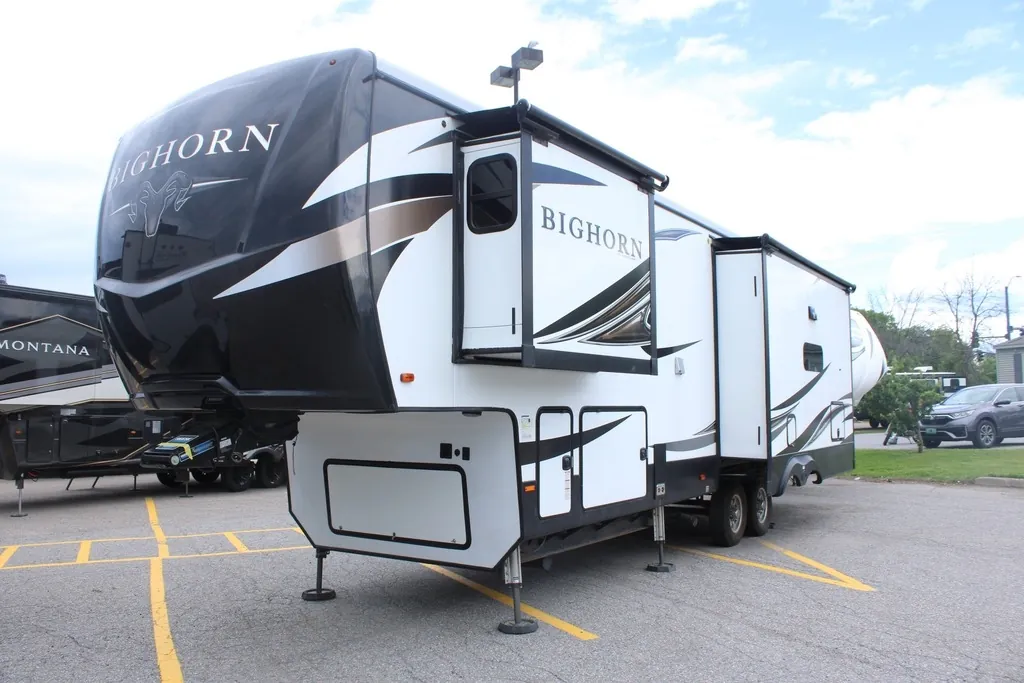 2019 Heartland Bighorn 3160ELITE - Photo 3