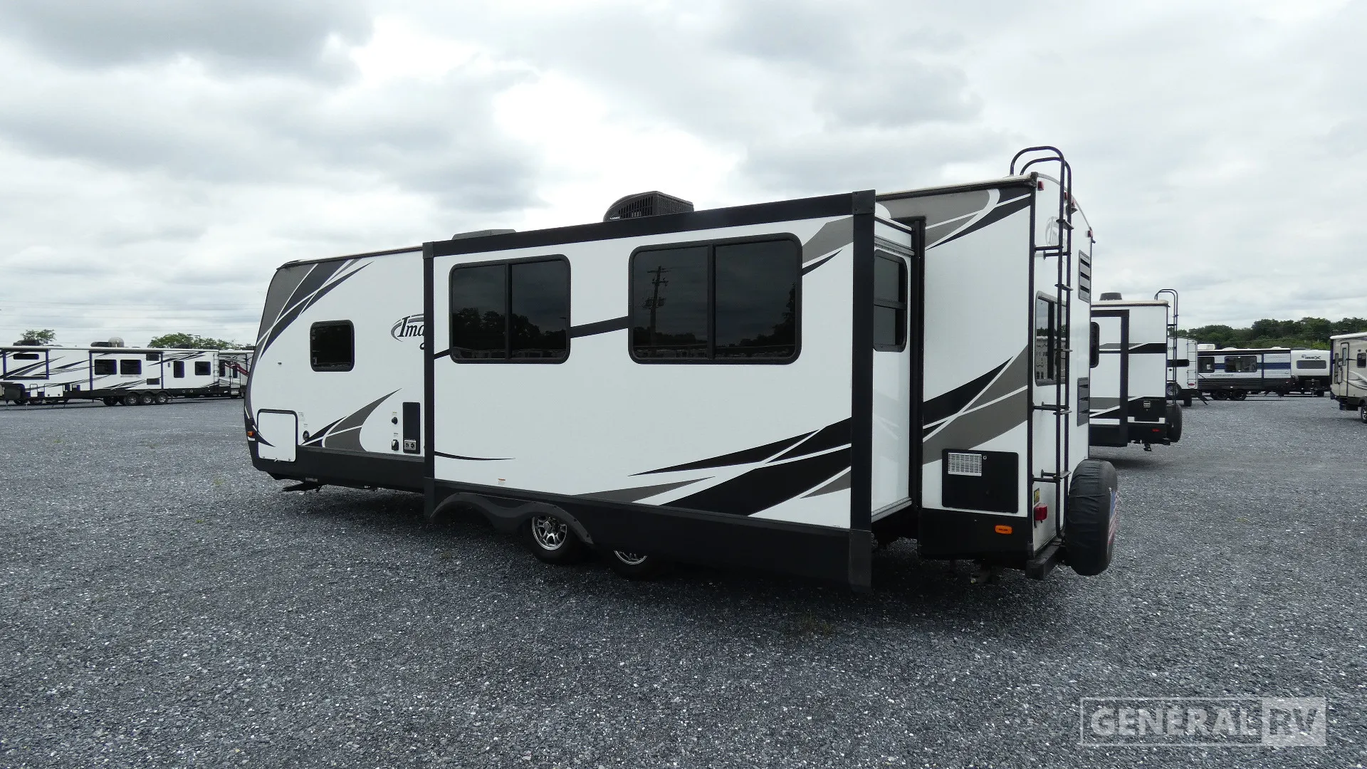 2018 Grand Design Imagine 2670MK - Photo 4