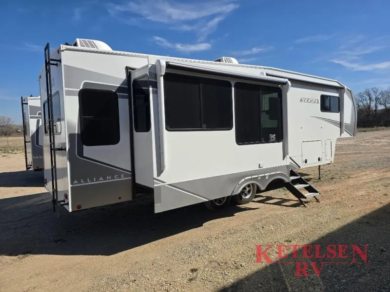 2026 Alliance RV Avenue 32RLS - Photo 4