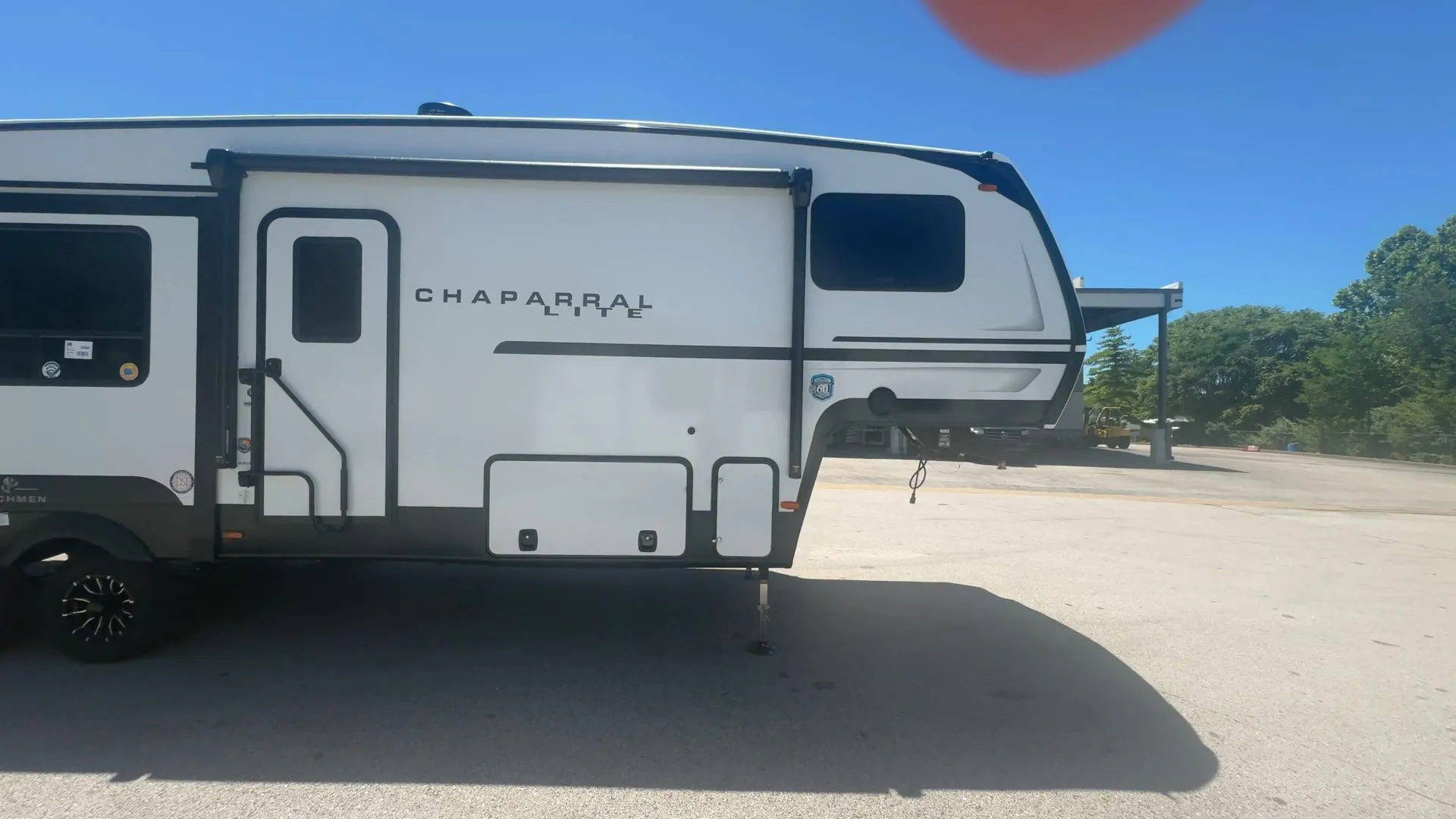 2027 Coachmen Chaparral Lite 30RLS - Photo 3