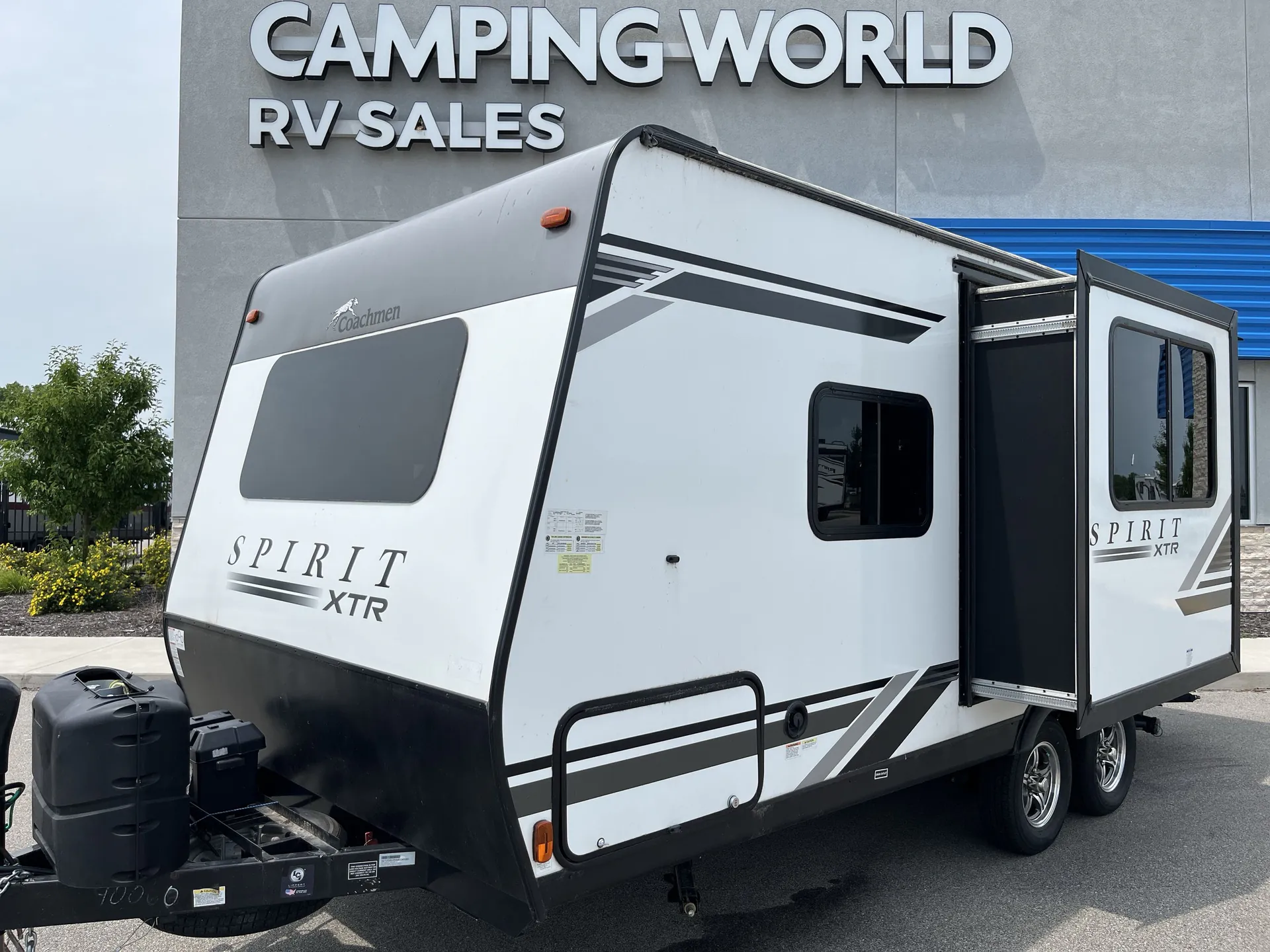 2021 Coachmen Spirit XTR 1840RBX — living area main