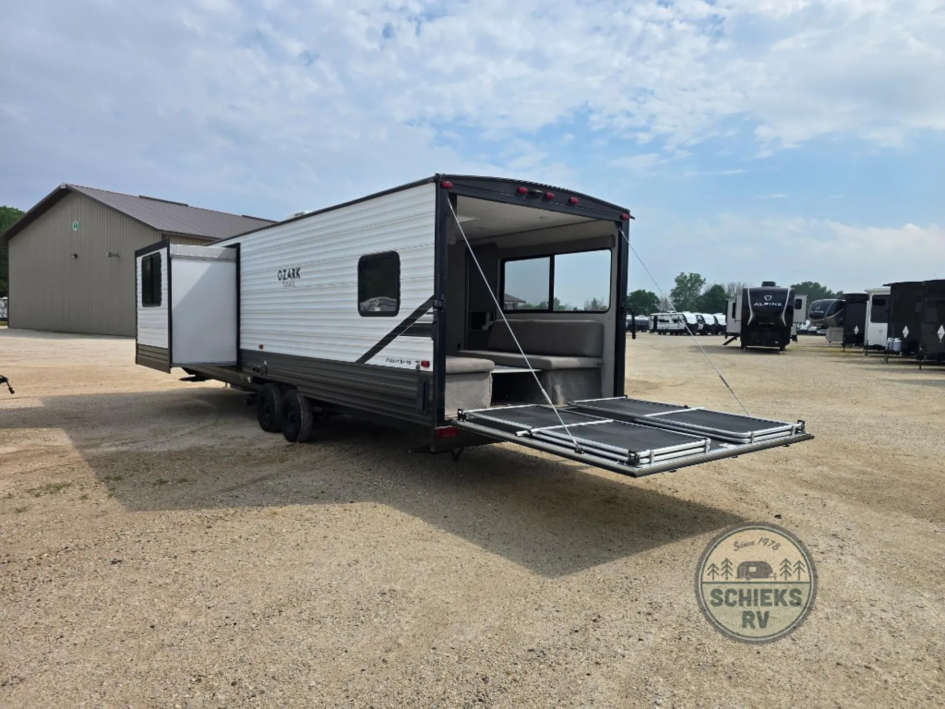 2019 Forest River Ozark 2700TH - Photo 4