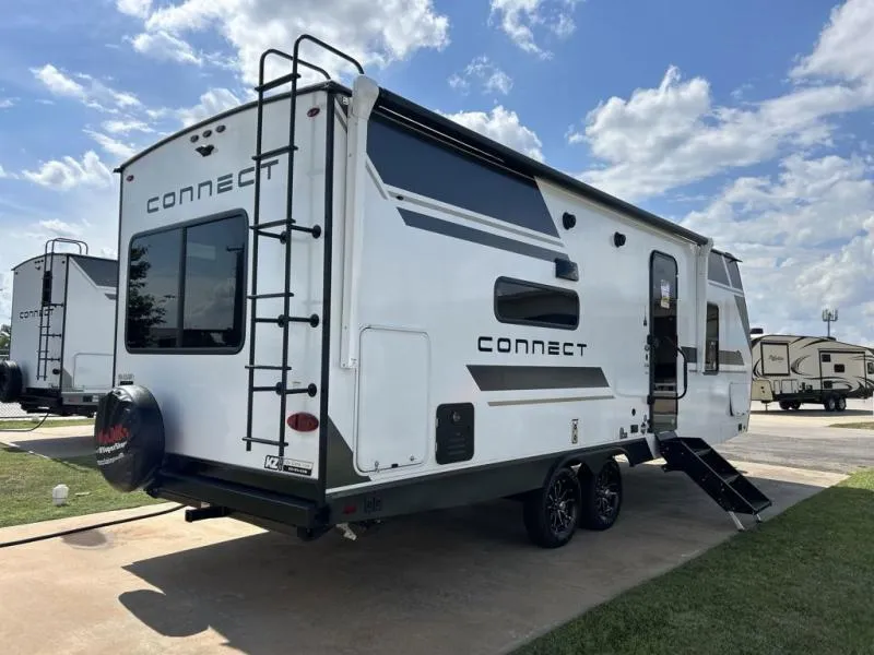 2026 KZ Connect 241RLK - Photo 2