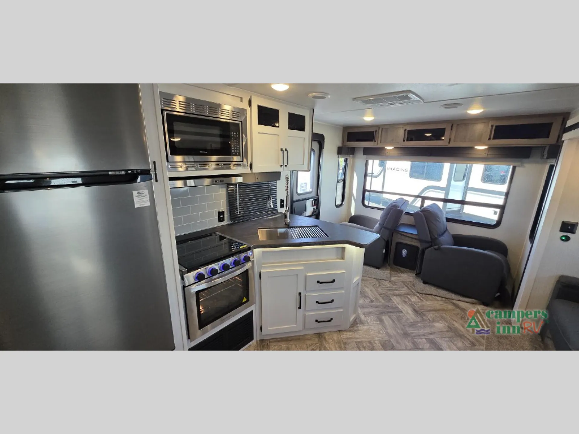 2023 Palomino Puma 27RLSS - Photo 4