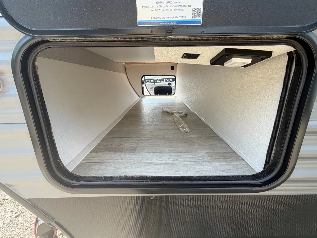 2027 Coachmen Catalina Legacy Edition 333DBDSCK, Photos photo 4