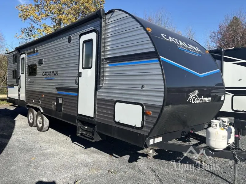 2023 Coachmen Catalina Legacy Edition 263BHSCK - Photo 2