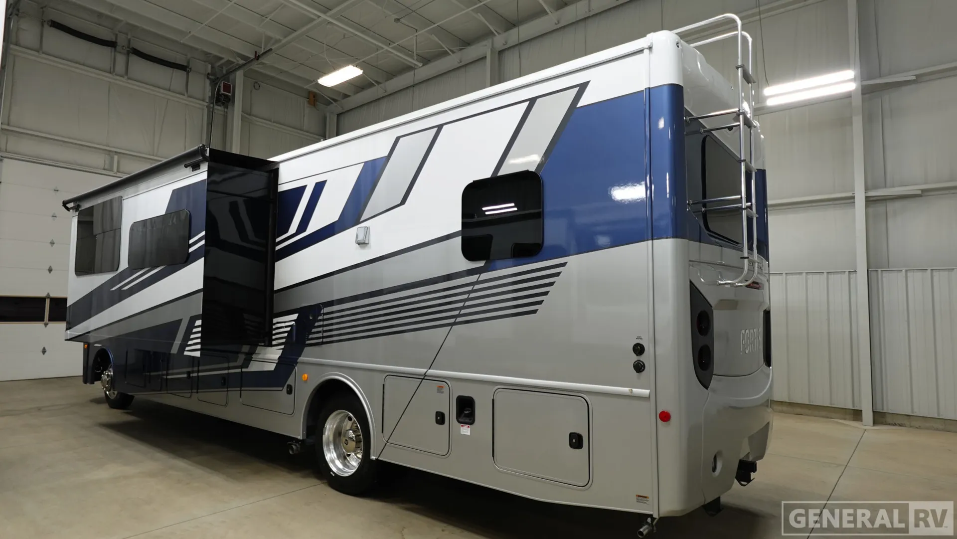 2026 Fleetwood Fortis 34MB - Photo 4