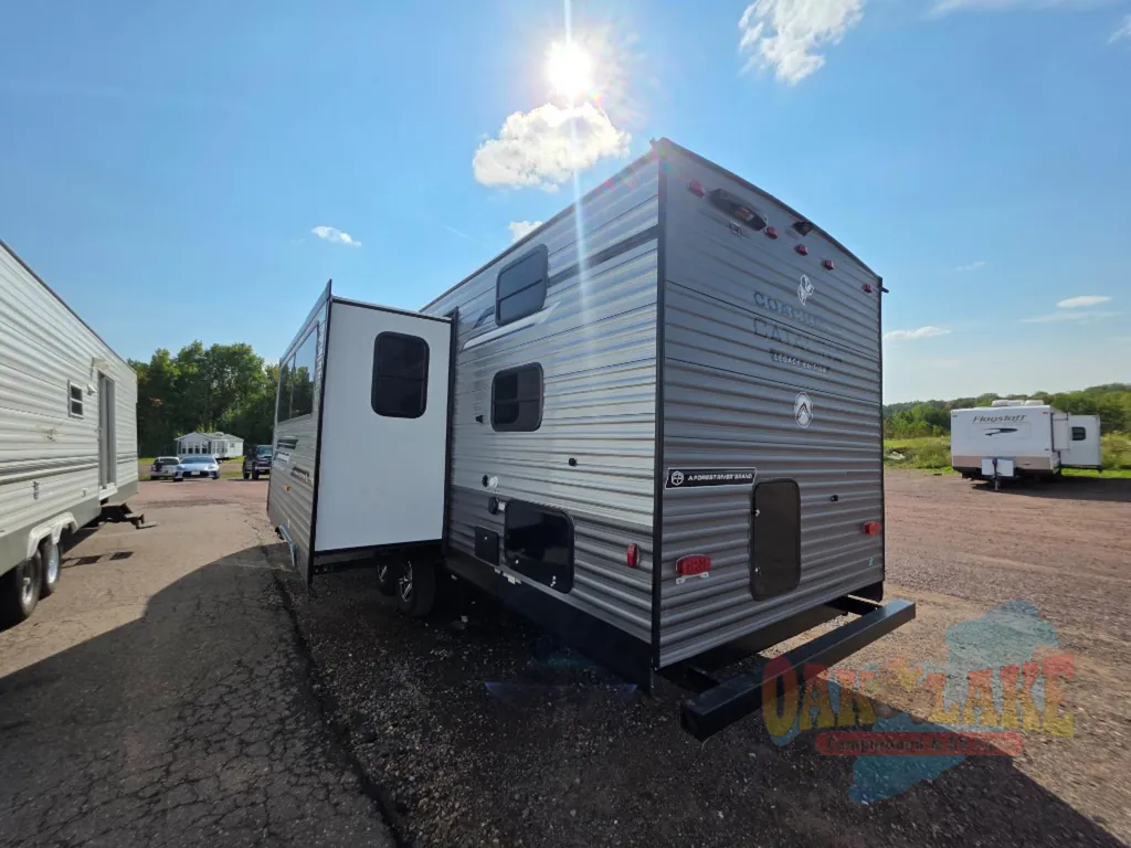 2026 Coachmen Catalina Legacy Edition 273DBHCK, Photos photo 30