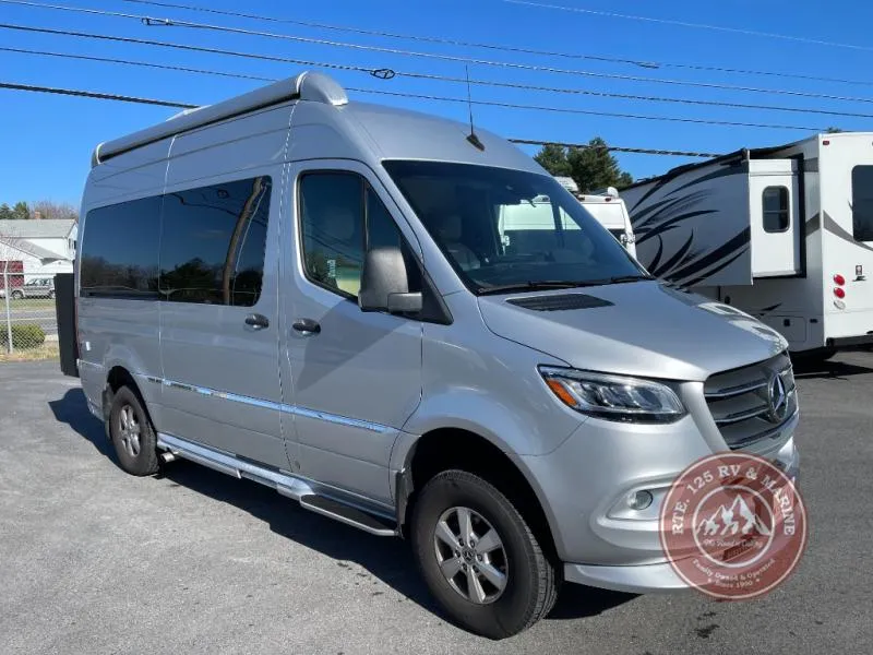2024 Airstream Interstate 19 19 4X4 - Photo 2