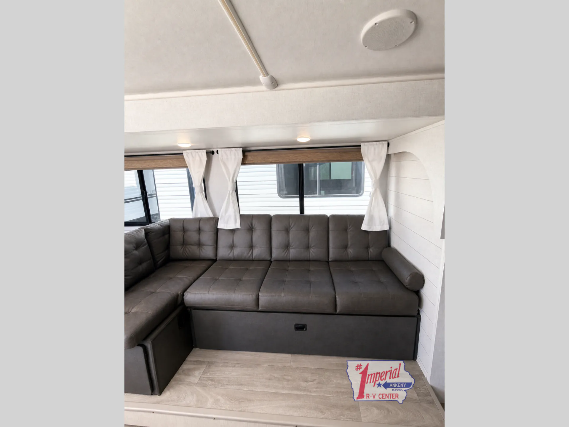 2026 Forest River RV Wildwood X-Lite 26ICE — Photo 6