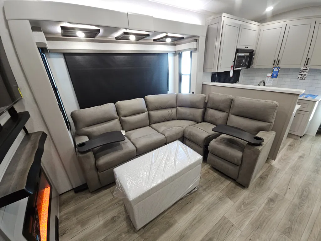 2026 Jayco North Point 395DSDB, Photos photo 12