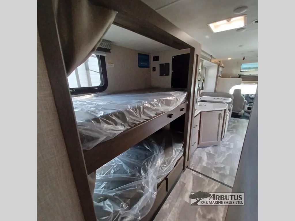 2024 Thor Motor Coach Echelon LF31, Photos photo 25