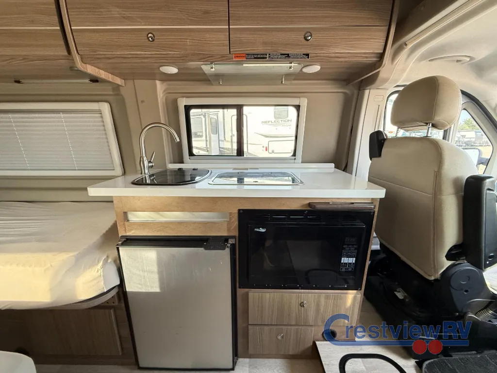 2020 Winnebago Travato 59KL, Photos photo 6