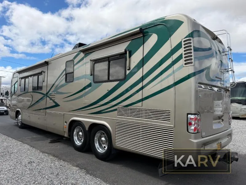 2006 Monaco Executive Used    40 Rainier IIIR - Photo 2