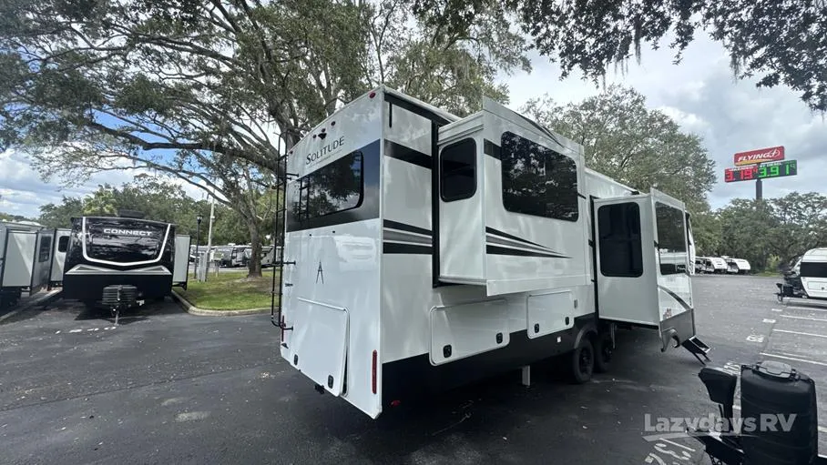 2026 Grand Design Solitude 376RD - Photo 4