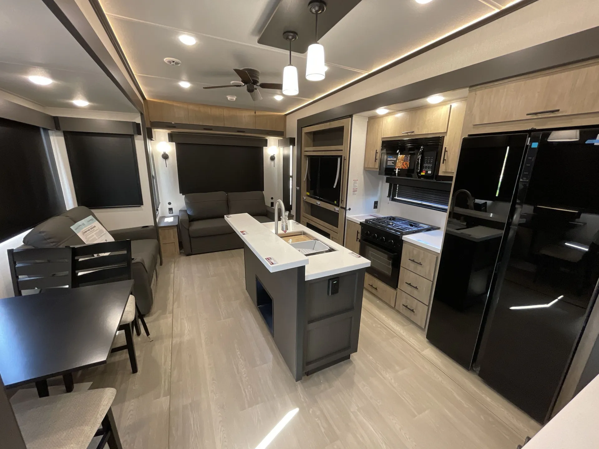 2026 Forest River Campsite Elite 32BAM — living area main