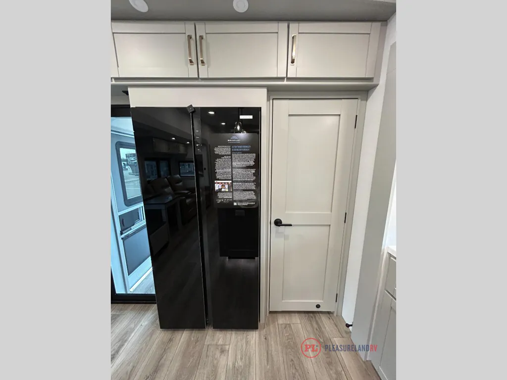 2026 Brinkley Model Z 3420, Photos photo 14