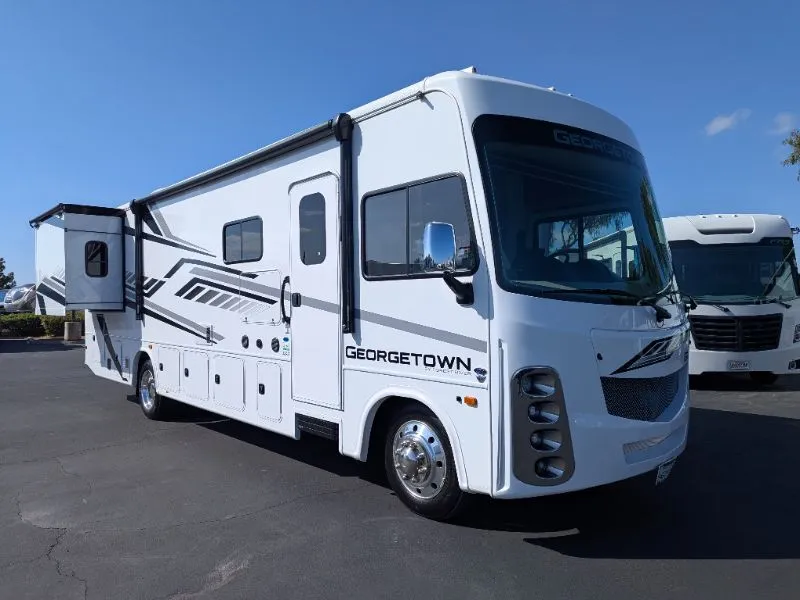 2025 Forest River Georgetown 3 Series GT3 32A3 - Photo 2