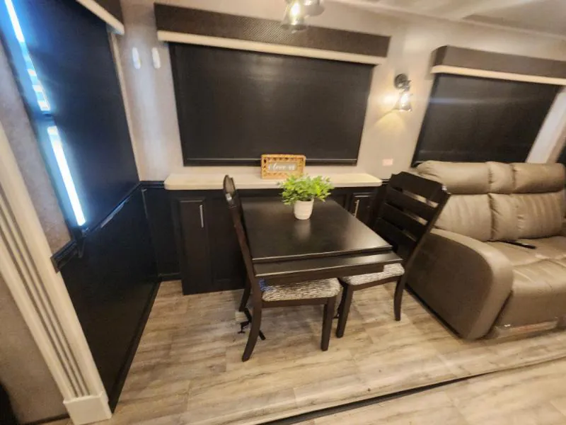 2021 Jayco Pinnacle 36FBTS, Photos photo 8