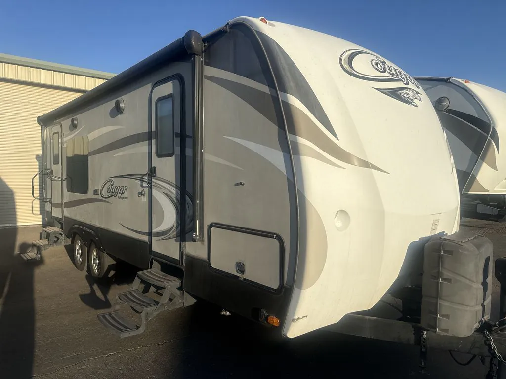 2017 Keystone RV Cougar Half-Ton Series 24SABWE - Photo 2