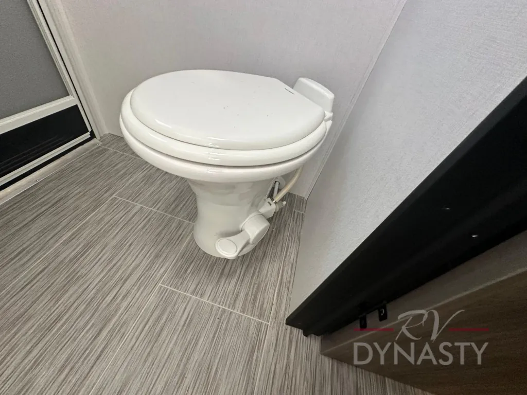 2025 Coachmen Freedom Express Select 31SE, Photos photo 33
