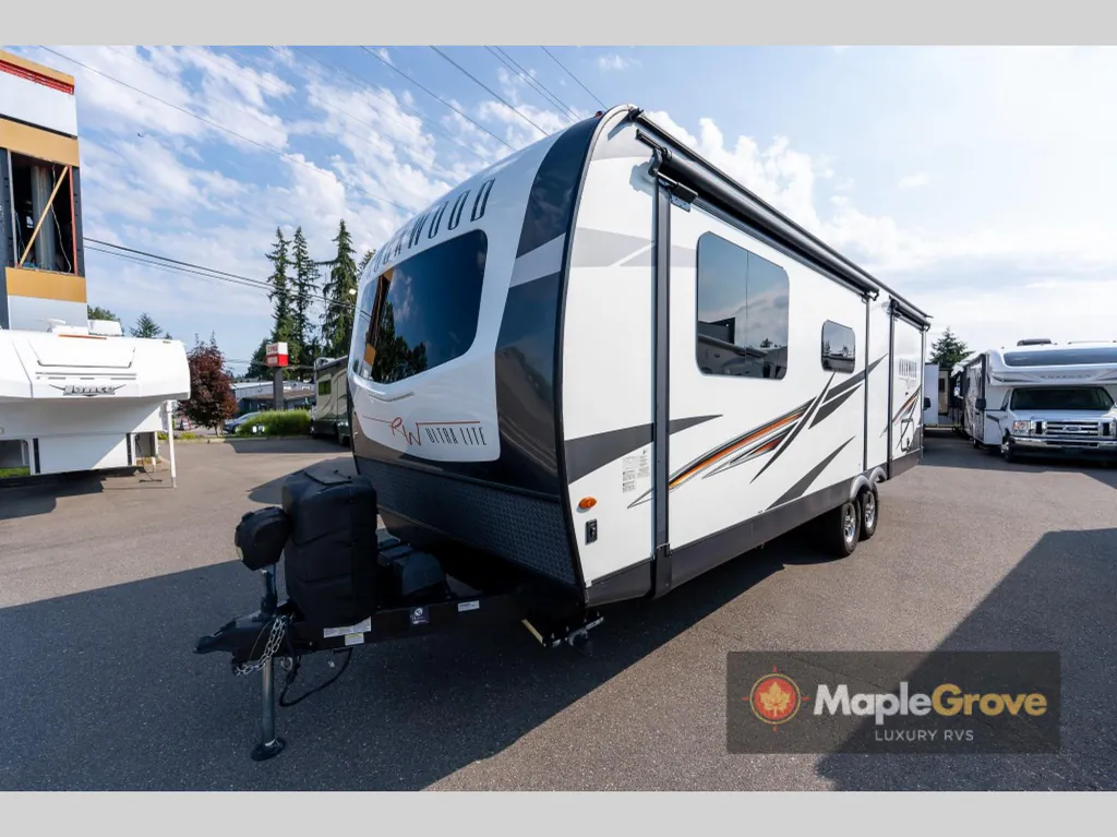2021 Forest River Rockwood Ultra Lite 2608BS, Photos photo 8