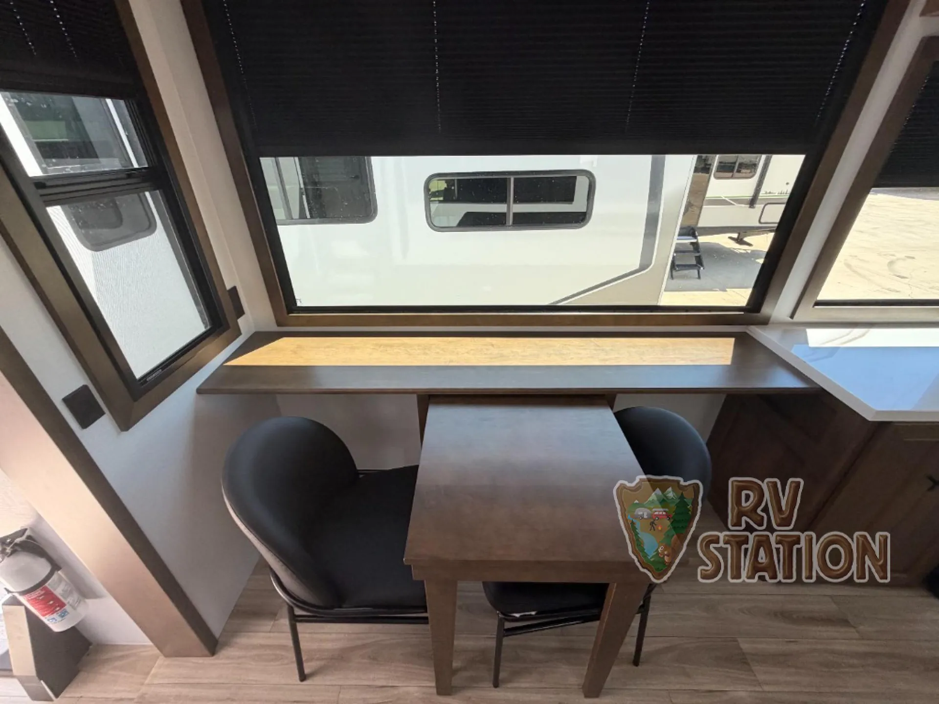 2027 Keystone Montana 3900RK - Photo 4