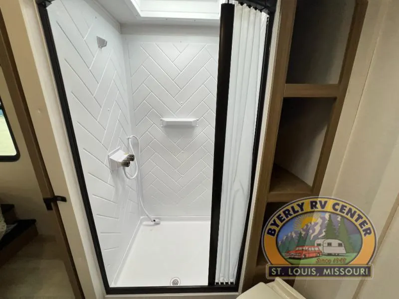 2026 Forest River Wildwood 300ICE, Photos photo 32