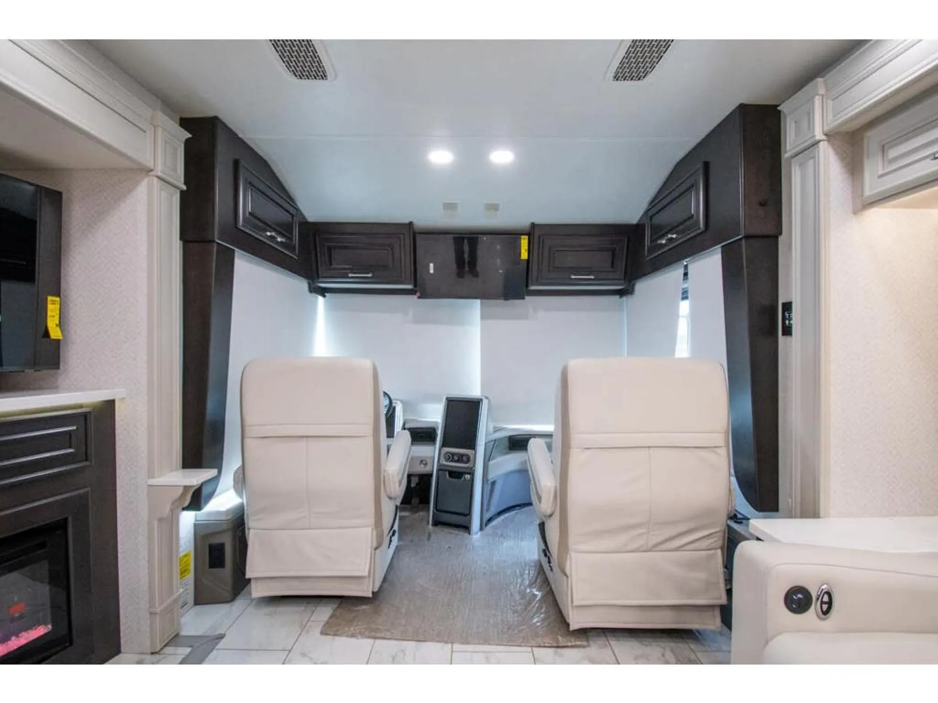 2026 Entegra Coach Aspire 44B - Photo 4