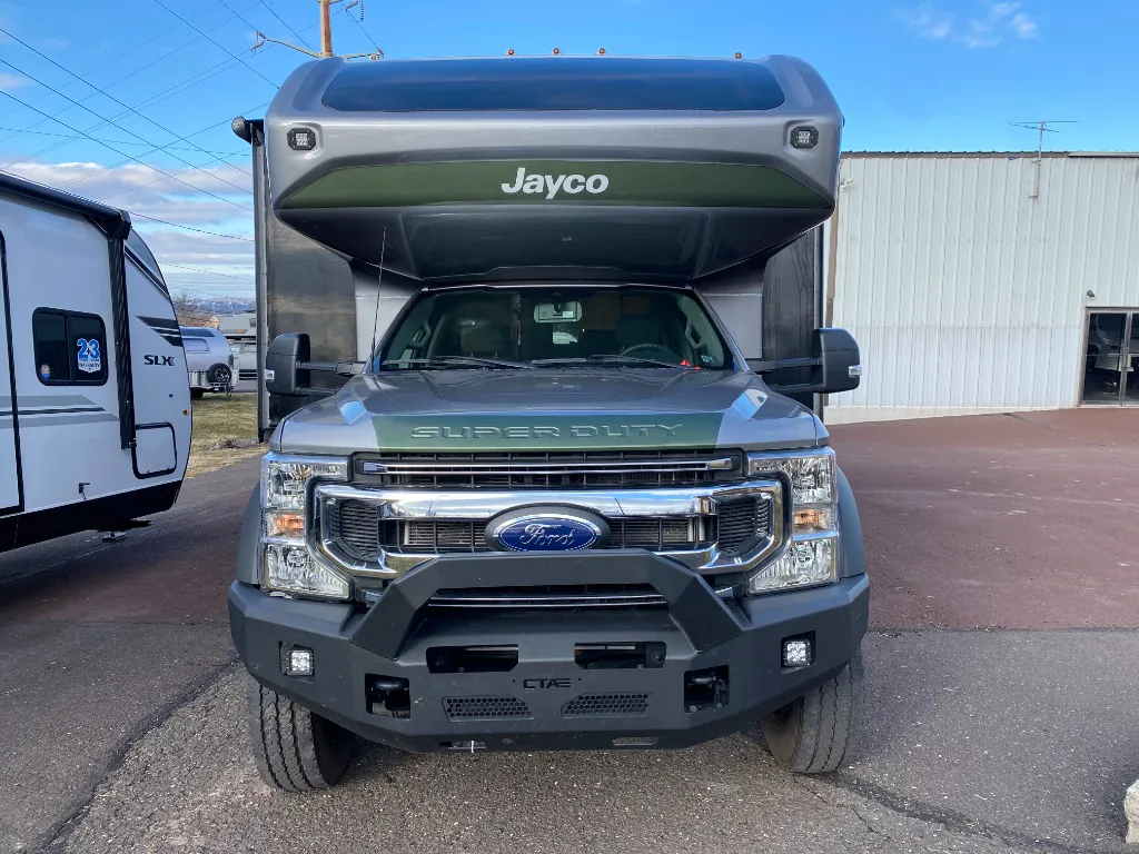 2023 Jayco Seneca XT 35L - Photo 4
