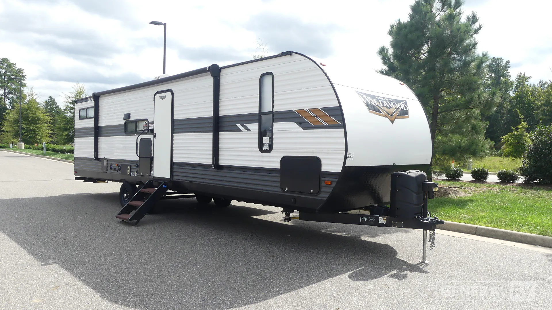 2021 Forest River Wildwood 29VBUD - Photo 2
