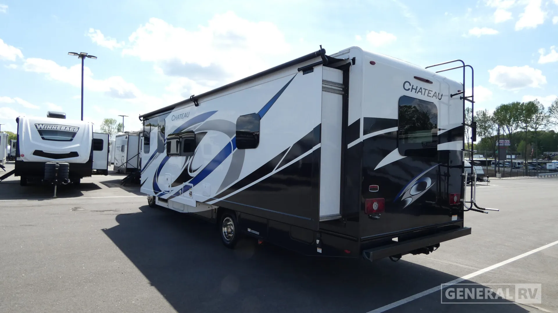 2023 Thor Motor Coach Chateau 31W - Photo 4
